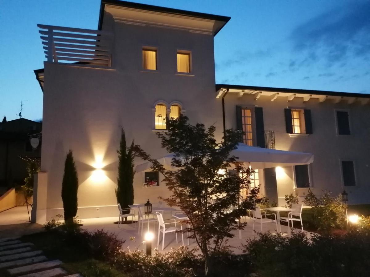 Villa Relais Ca' Morenica Valeggio sul Mincio Exterior foto