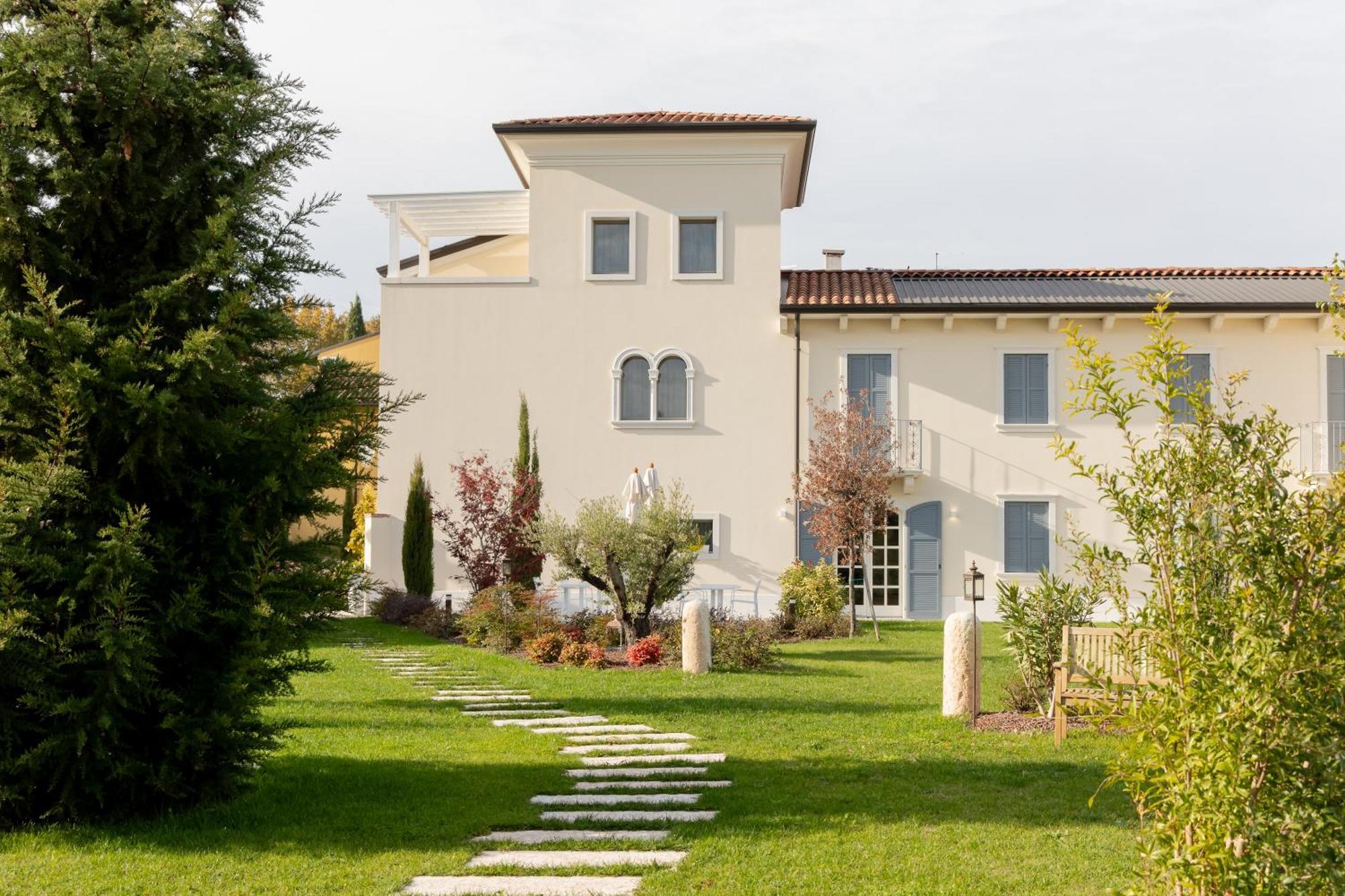 Villa Relais Ca' Morenica Valeggio sul Mincio Exterior foto